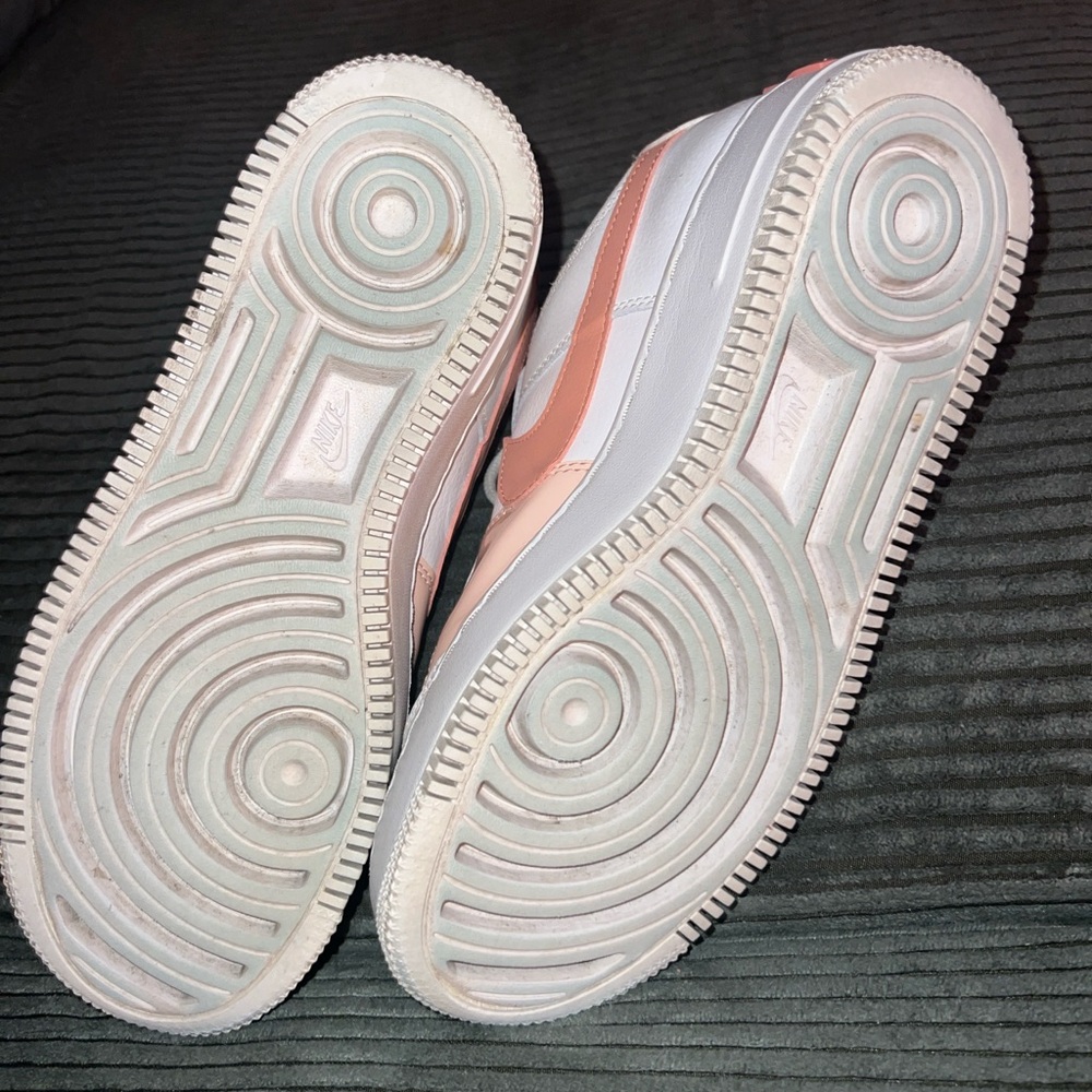 EUC Nike Air Force 1 Shadow Washed Coral - Picture 7 of 9